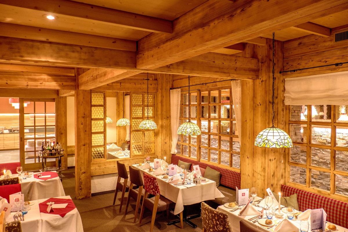 Mountain Plaza Hotel Νταβός Εξωτερικό φωτογραφία