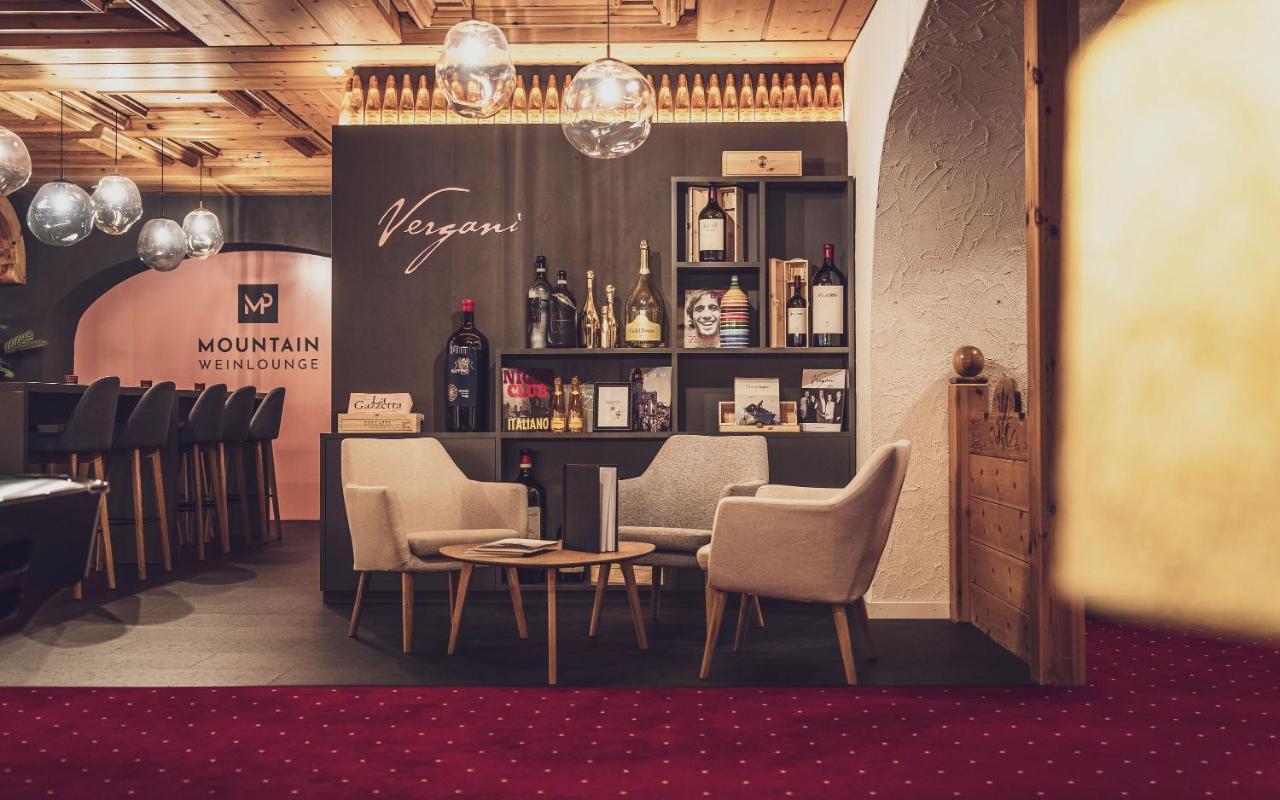 Mountain Plaza Hotel Νταβός Εξωτερικό φωτογραφία