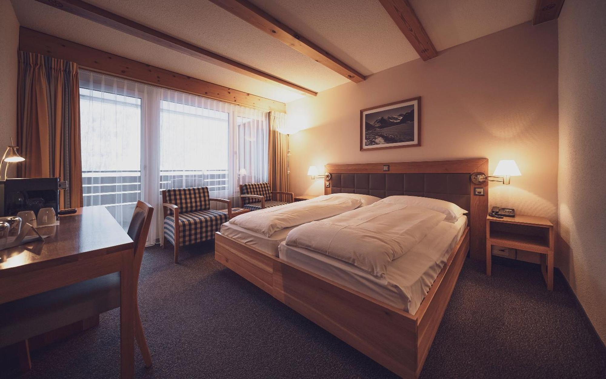 Mountain Plaza Hotel Νταβός Εξωτερικό φωτογραφία