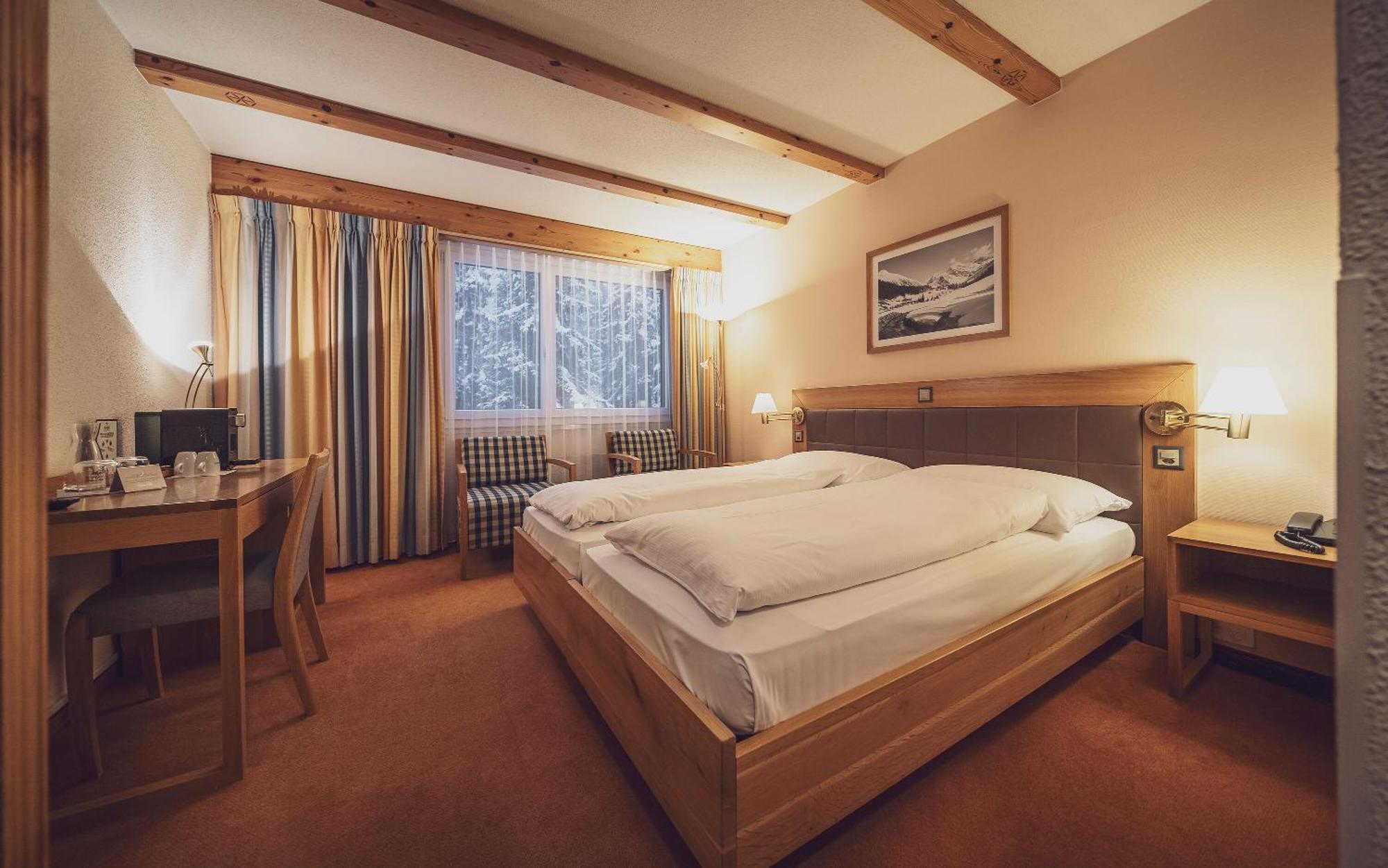 Mountain Plaza Hotel Νταβός Εξωτερικό φωτογραφία
