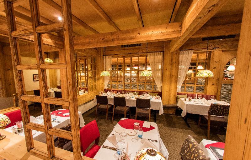 Mountain Plaza Hotel Νταβός Εξωτερικό φωτογραφία
